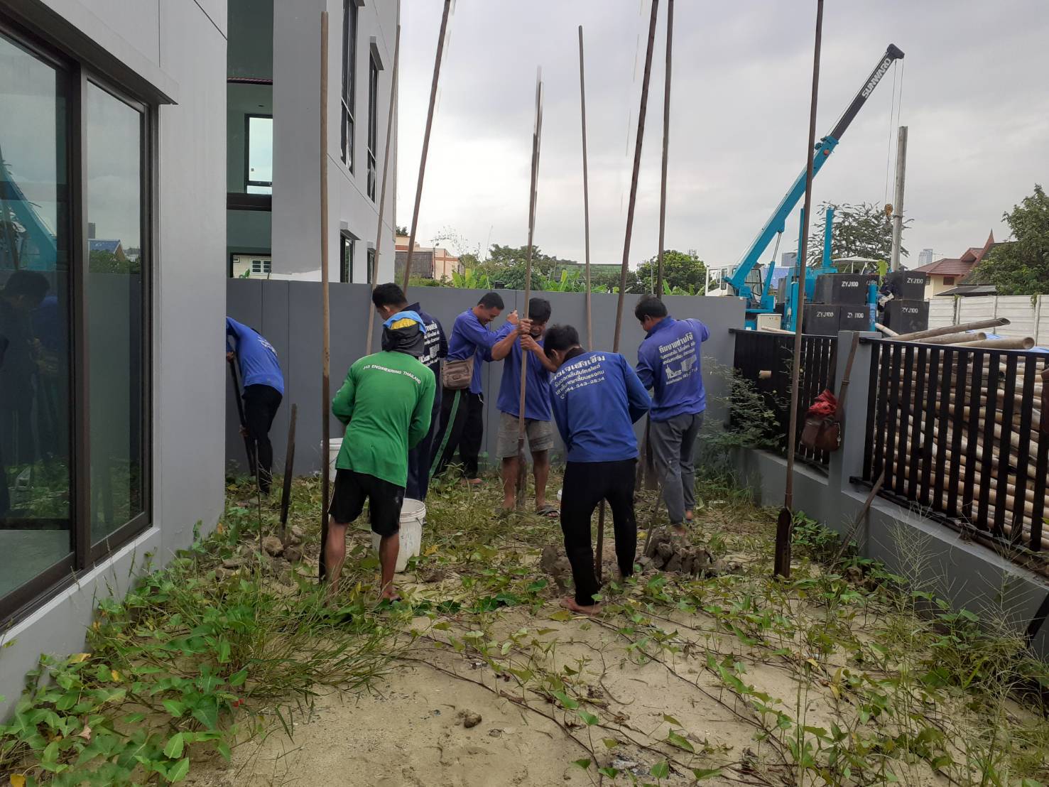 23 - https://ช่างหรั่งบริการรับตอกเสาเข็มไมโครไพล์.com | ช่างหรั่ง ไมโครไพล์ รับตอกเสาเข็มไมโครไพล์ สปัน หกเหลี่ยมแรงคน ให้บริการทั่วประเทศ มั่นใจ อาคารบ้านแข็งแรง รับประกันผลงาน